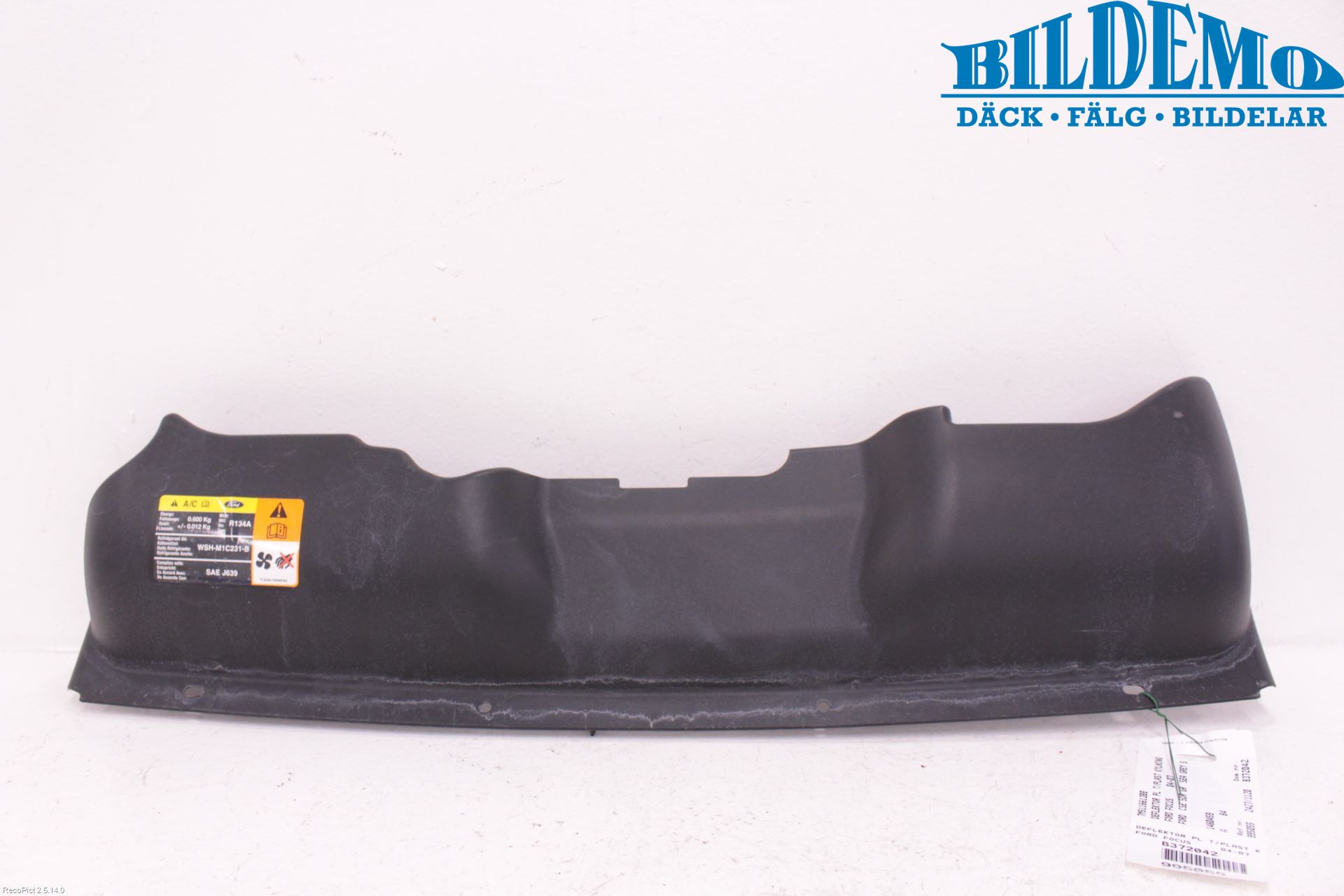 Ford FOCUS     04-07 Luftstyring Front