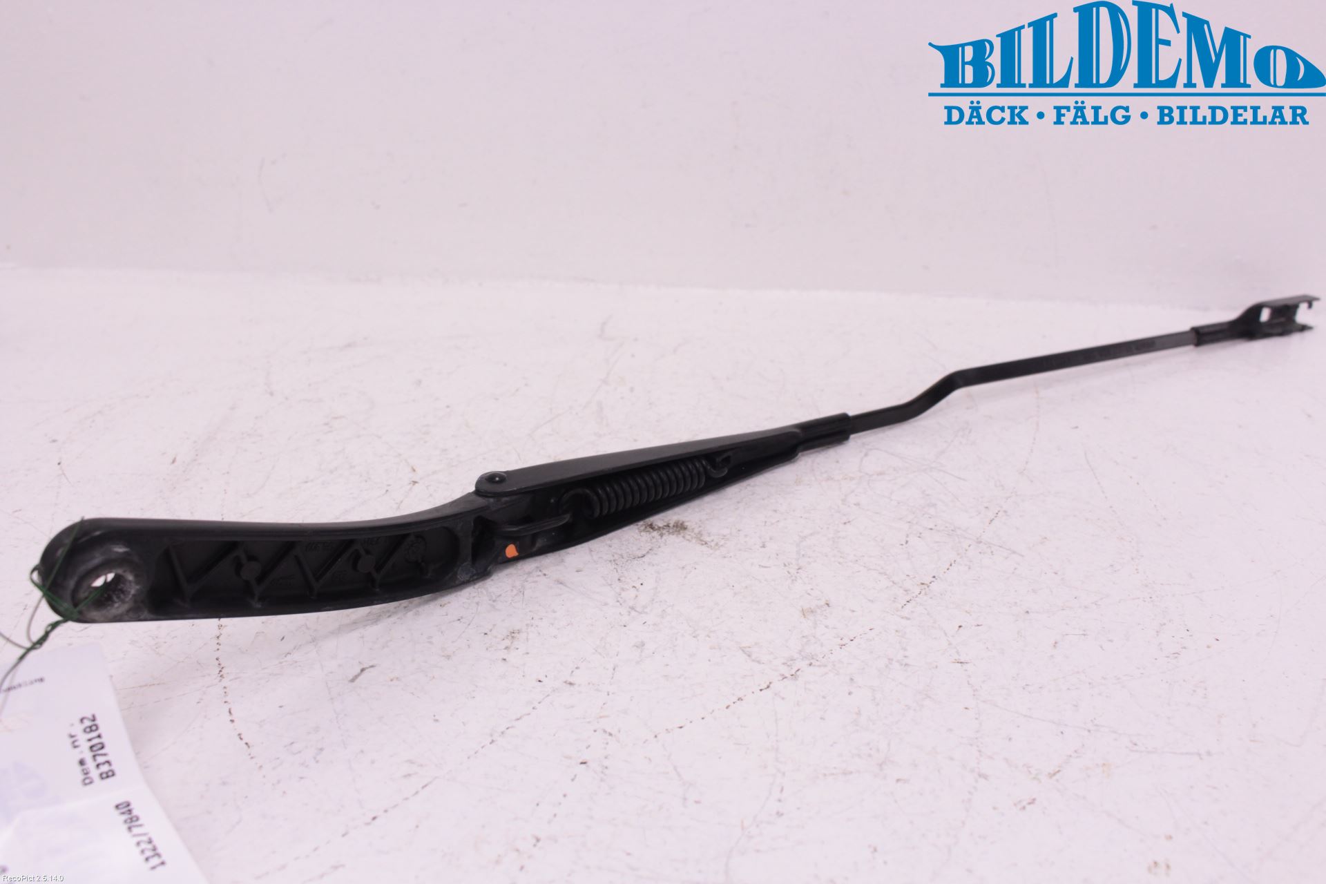 Audi A4/S4 08-11 Viskerarm-Armer Frontrute