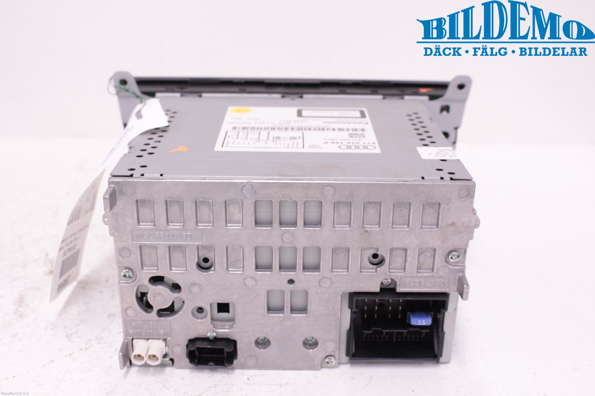 Audi A4/S4 08-11 Stereo Radio Med Cd