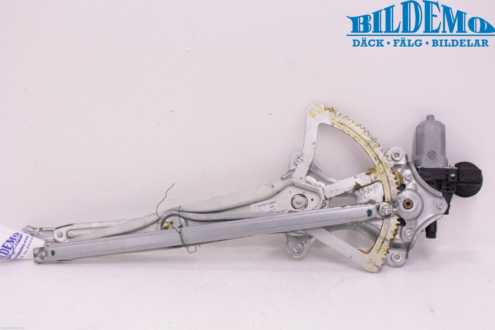Toyota HILUX 05-16 Vindusheis El Komp