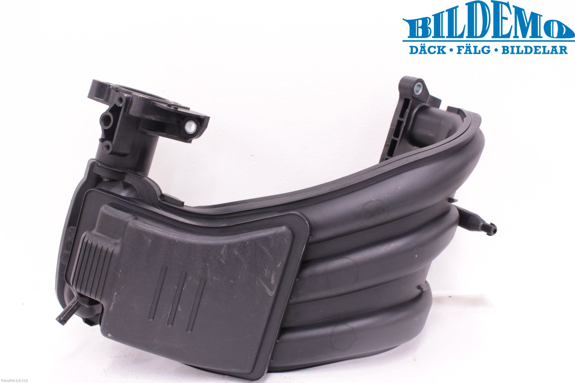Nissan MICRA 11-16 Innsugningsmanifold