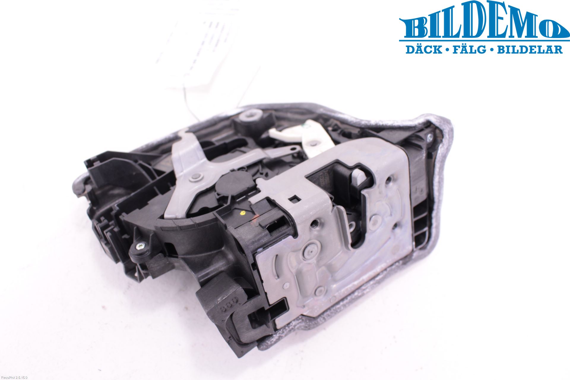 BMW 5 G30/G31/F90 17-23 Dørlås - Låsekasse