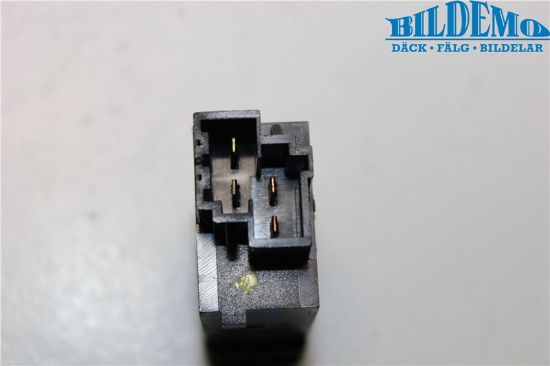 Volvo S40/V40    96-04 Bryter Varmesete