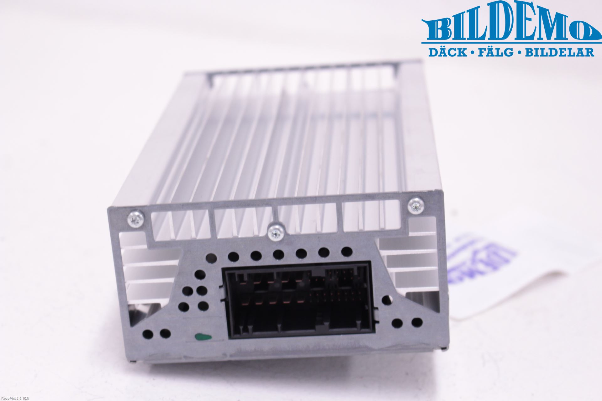 BMW 5 F10/F11/F18 09-17 Stereo Forsterker