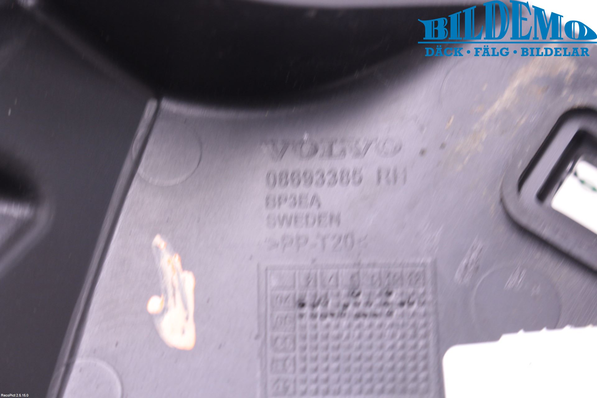 Volvo V70 05-08 Støtfanger Bak Hjørne Høyre