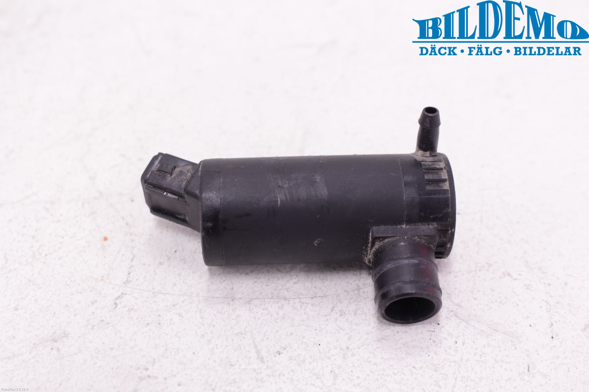 Saab 9-3 VER2/VER3 08-15 Spylerpumpe Bakluke