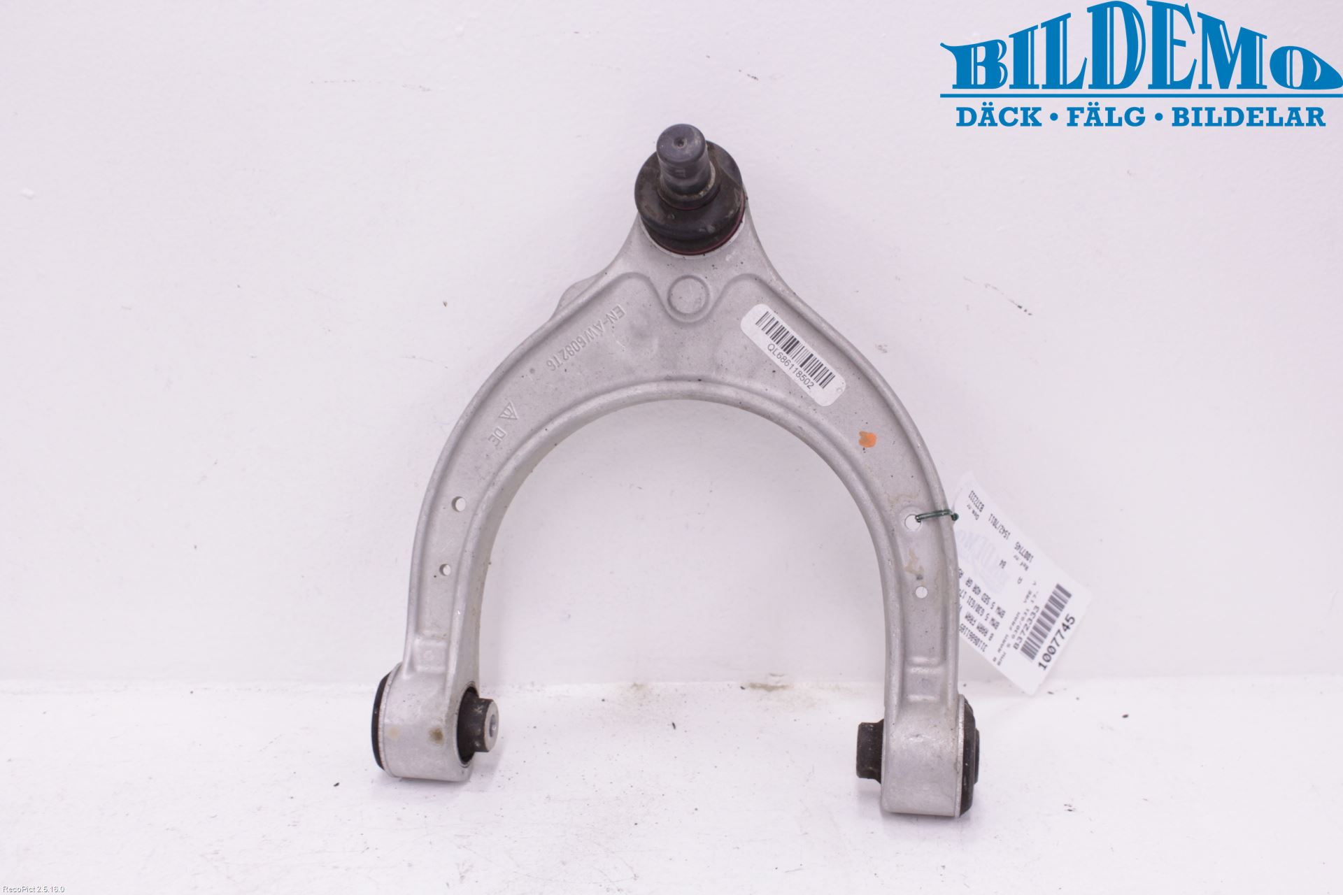 BMW 5 G30/G31/F90 17-23 Bærearm Foran Venstre Øvre