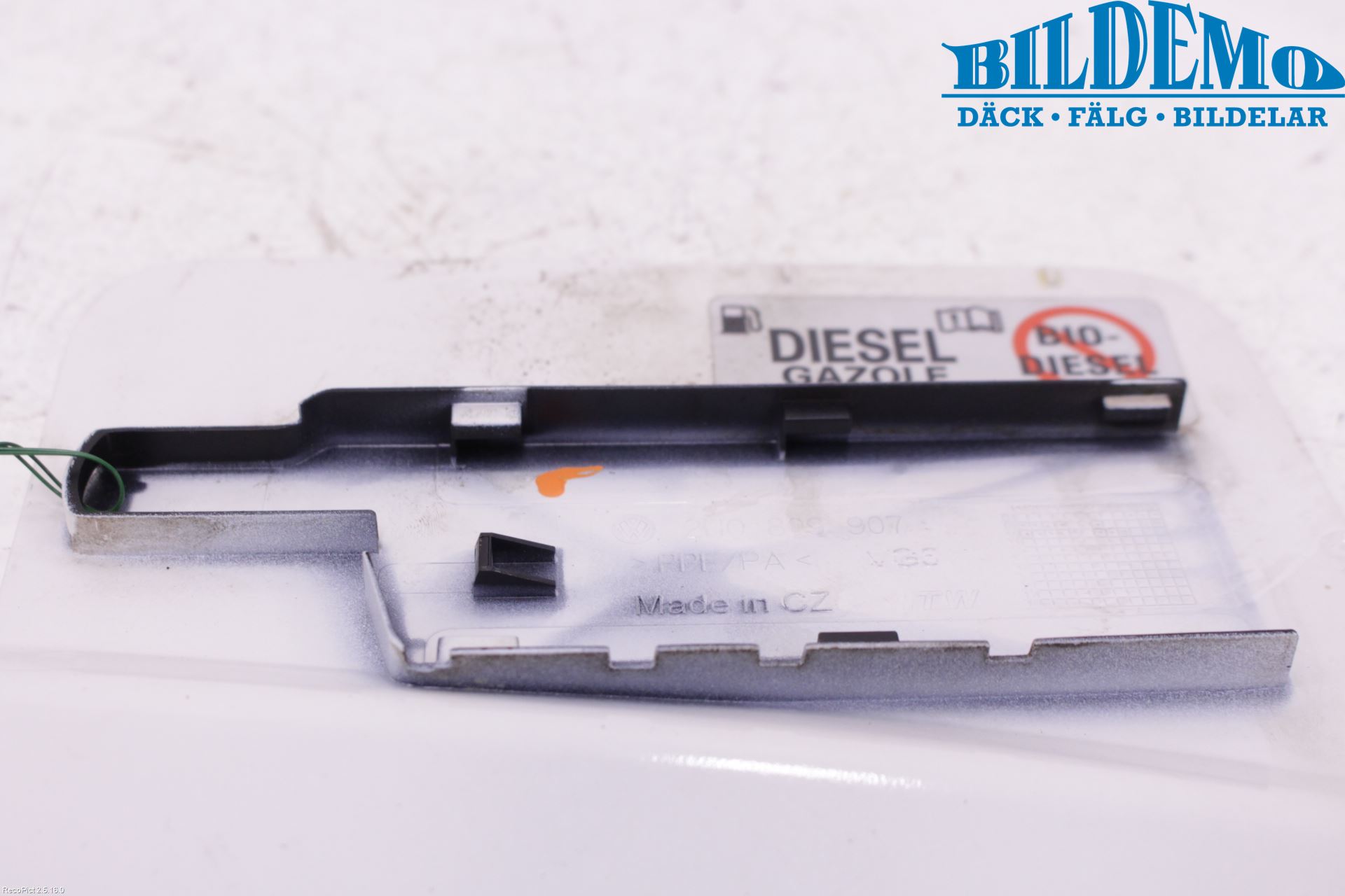 Volkswagen VW AMAROK 2H 10-22 Drivstoff Tankluke