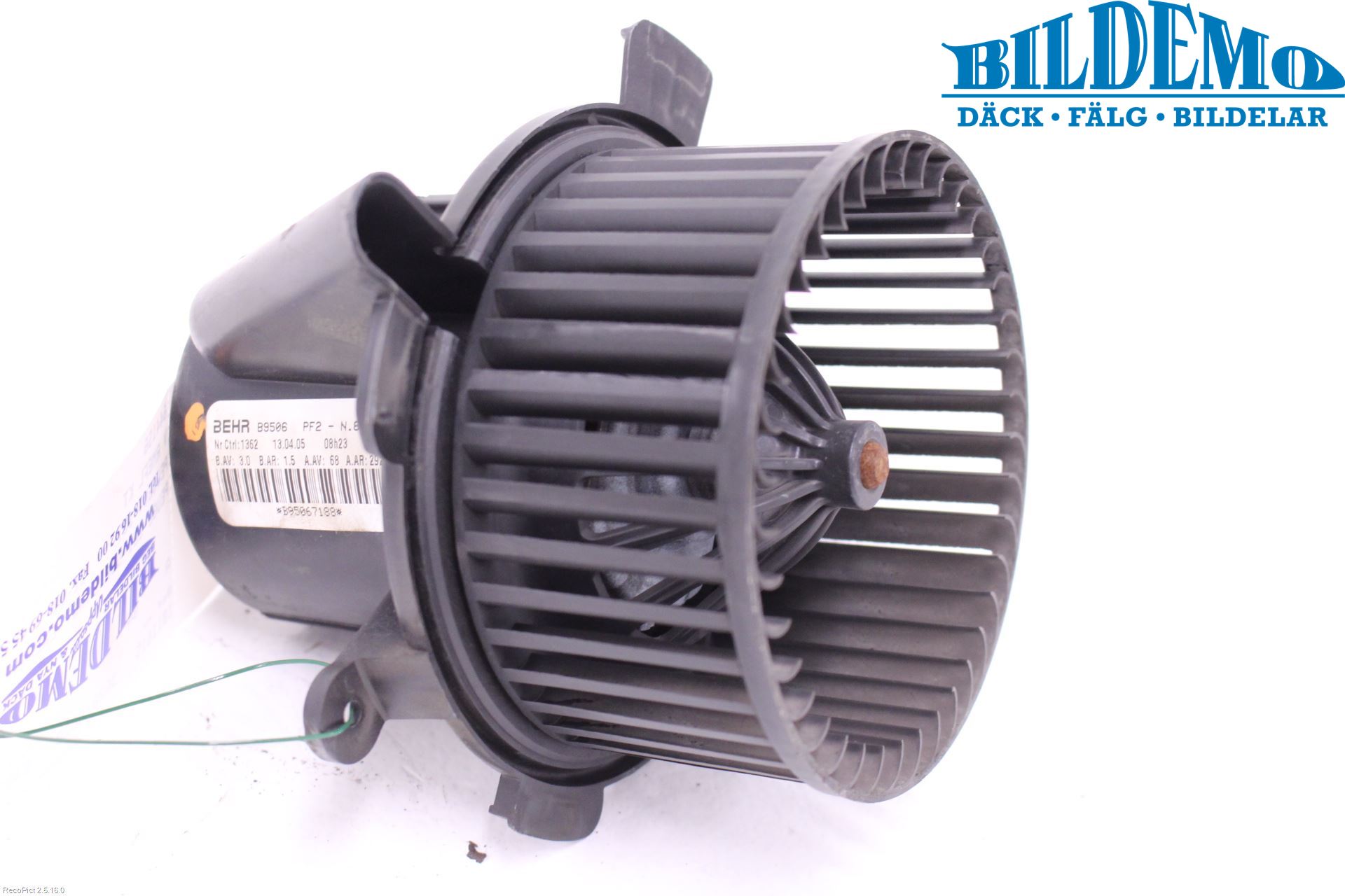 Peugeot 307     01-05 Varmeapparat Viftemotor