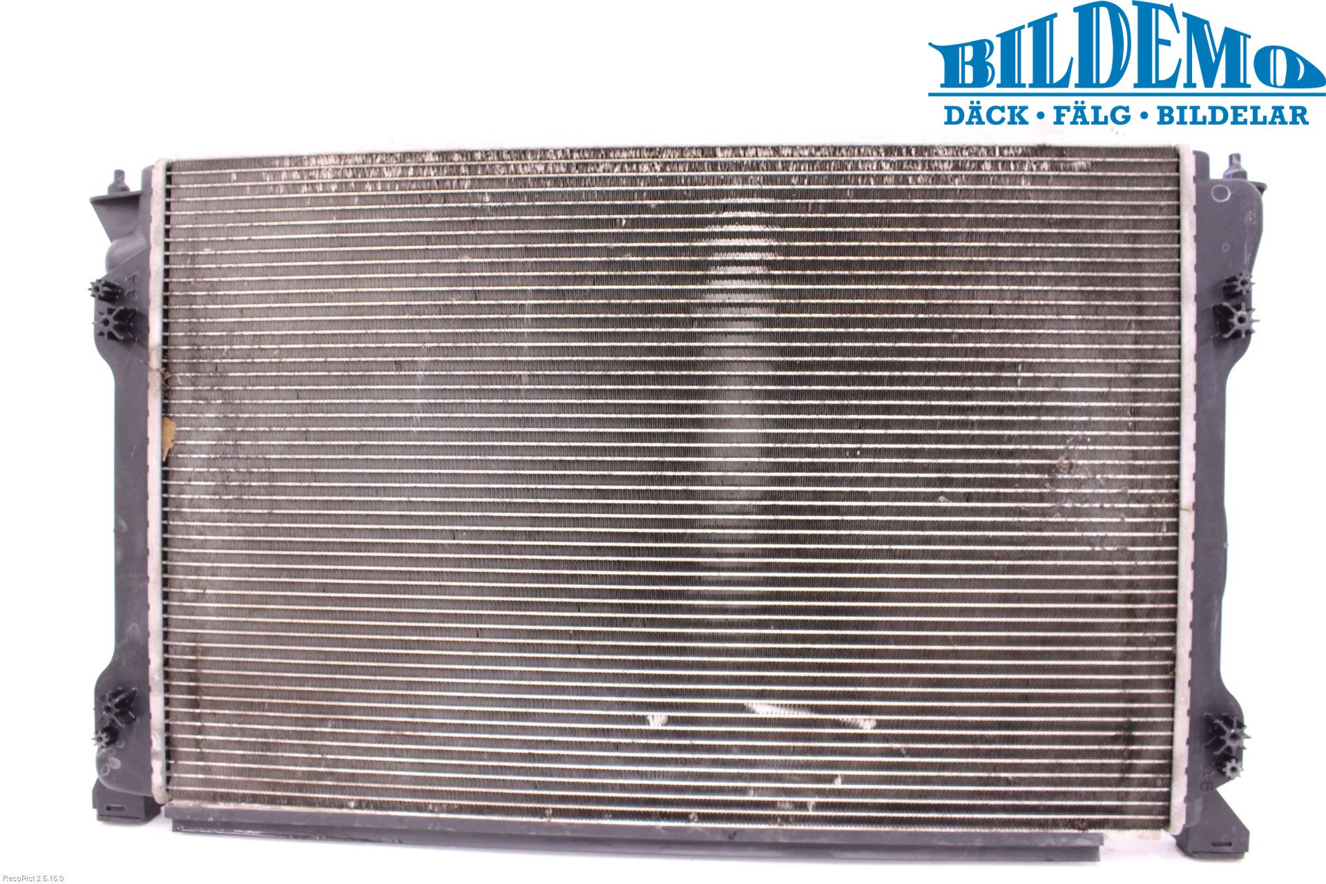 Audi A6/S6     05-11 Radiator Manuell