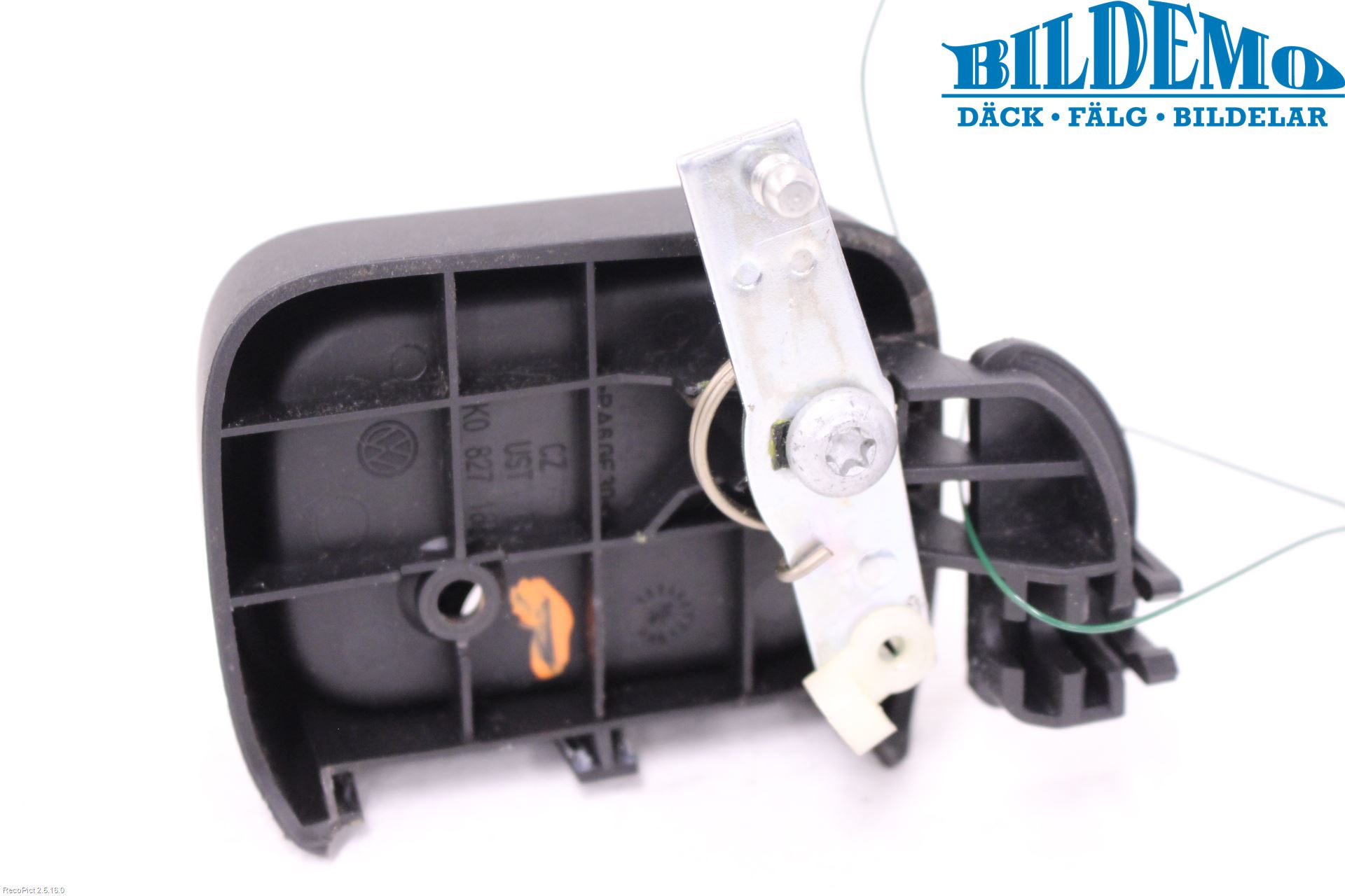 Volkswagen VW CADDY      04-10 Bakluke Handtak Indre