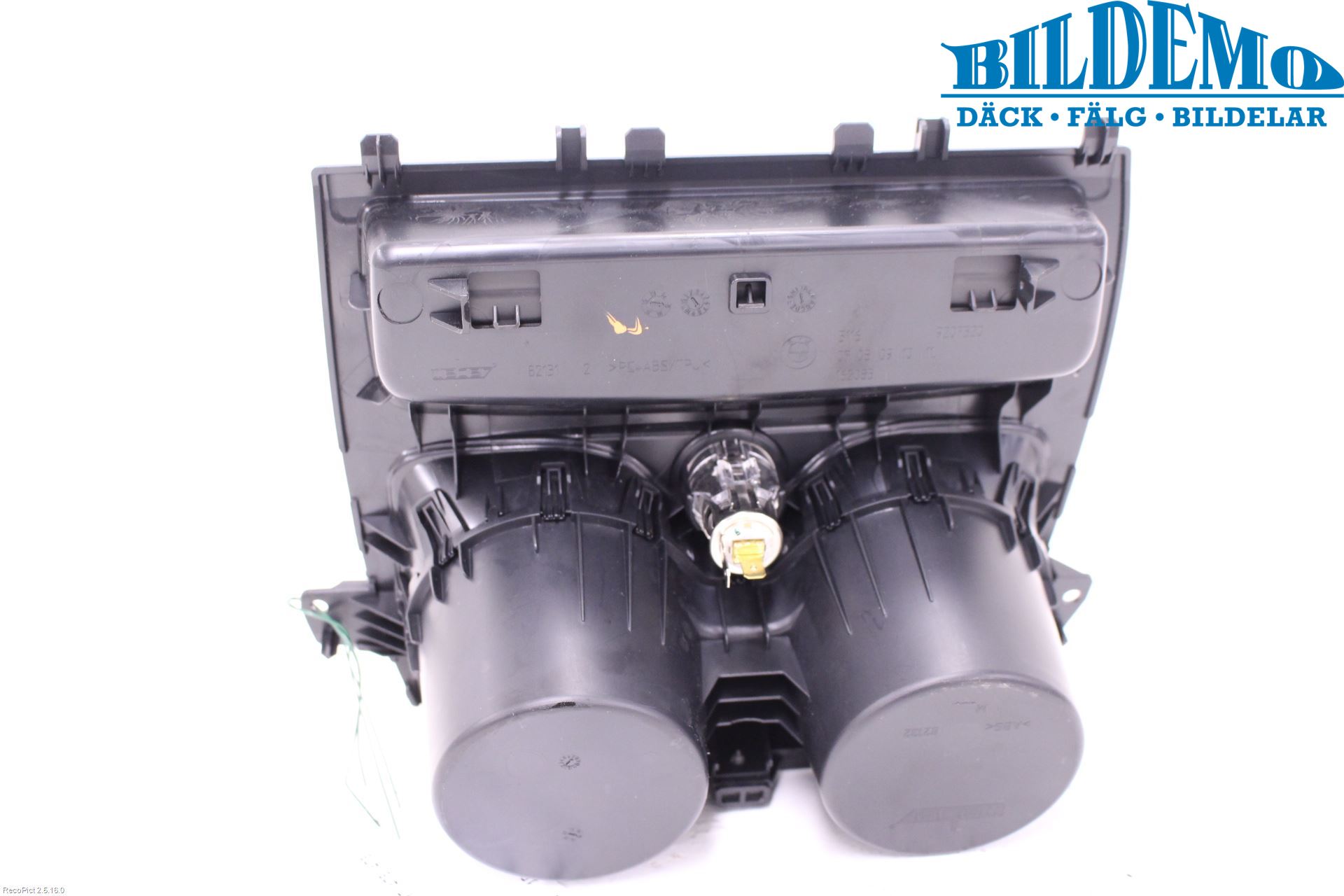BMW 1 F20/F21 11-19 Innr Koppholder