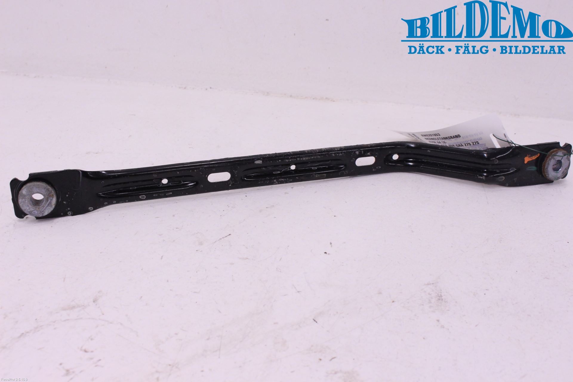 Audi A4/S4 B9 16-19 Drivstofftank Bånd-Feste