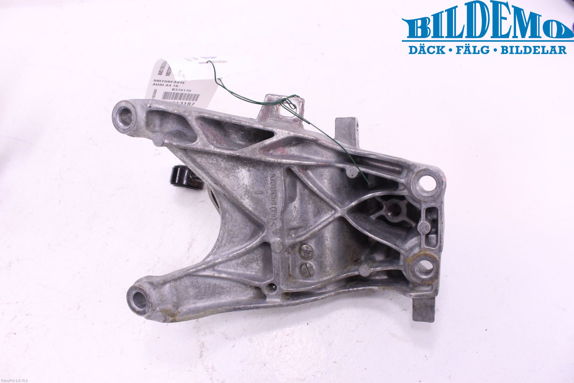 Audi A4/S4 B9 16-19 Motor Feste Stål-Alu