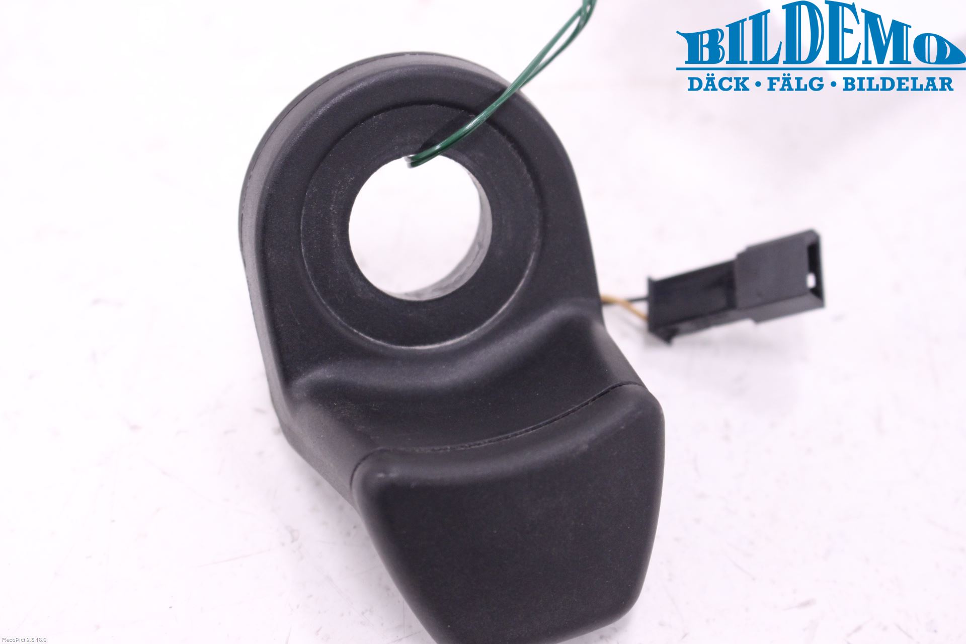 BMW 3 F30/F31/F80 12-19 Bakluke Handtak Ytre