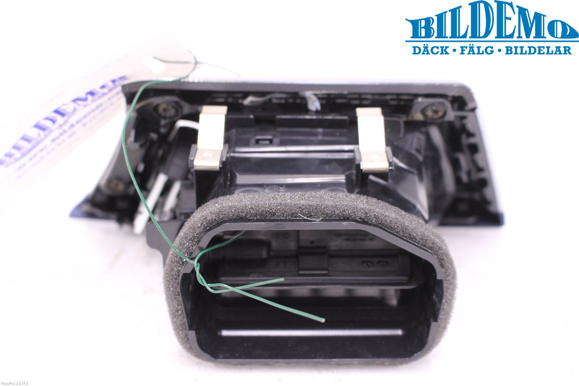 BMW 3 F30/F31/F80 12-19 Dashbord Kanal - Dyse
