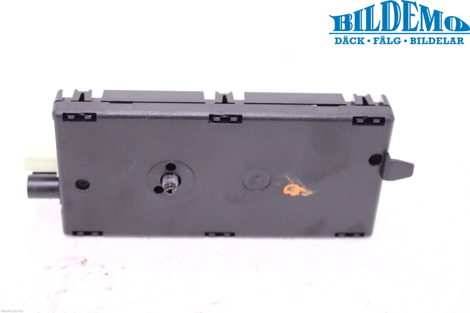 BMW 2 F45 Active Tourer 14-21 Stereo Antenneforsterker