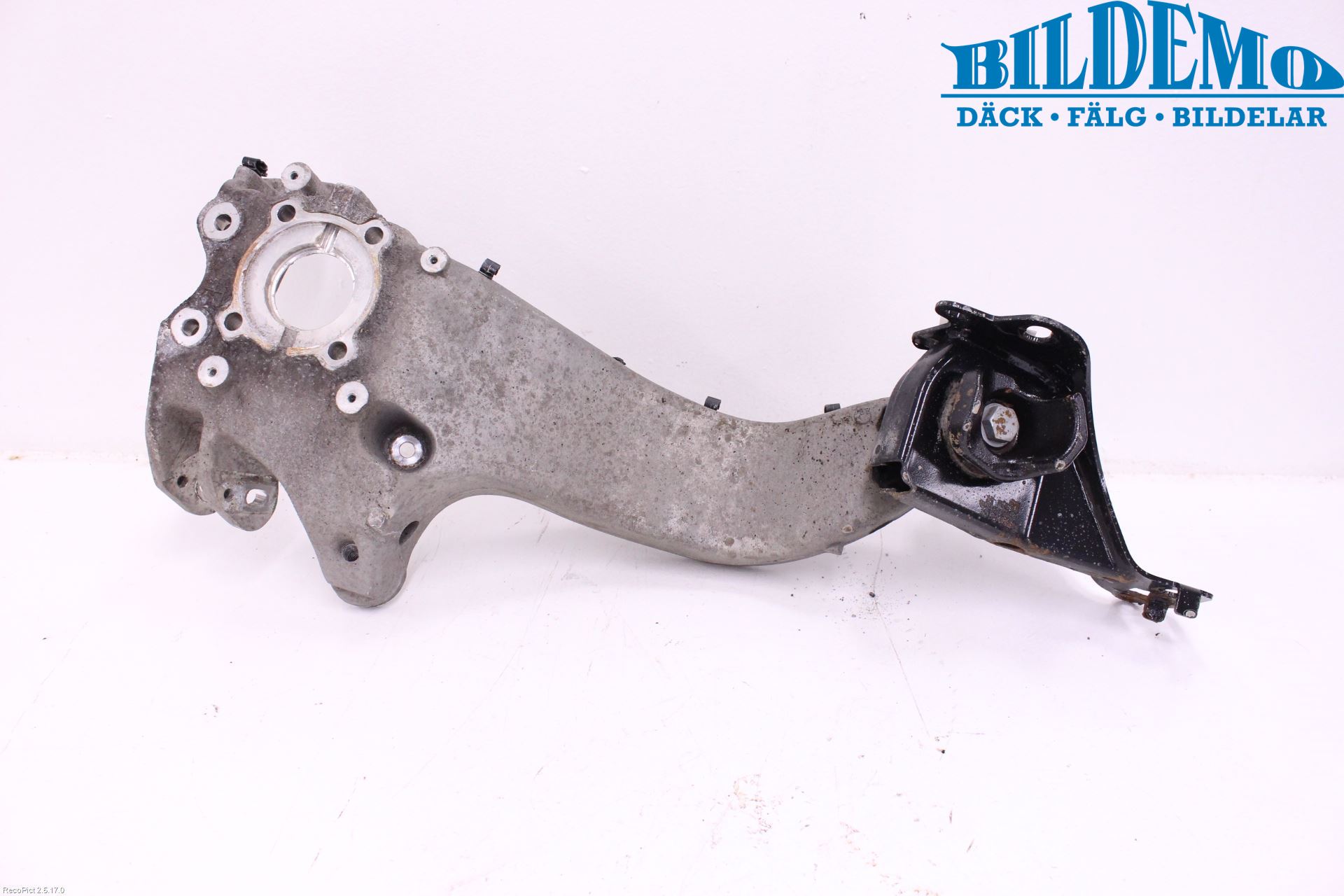 Mini COUNTRYMAN R60 11-16 Spindel Hb