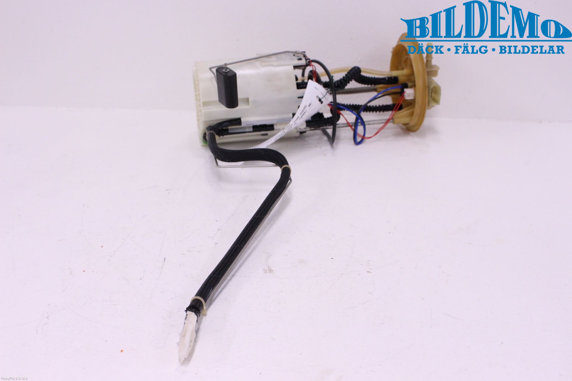 Mercedes-Benz MB SPRINTER (W906) 06-18 Drivstoff Dieselpumpe Hoved