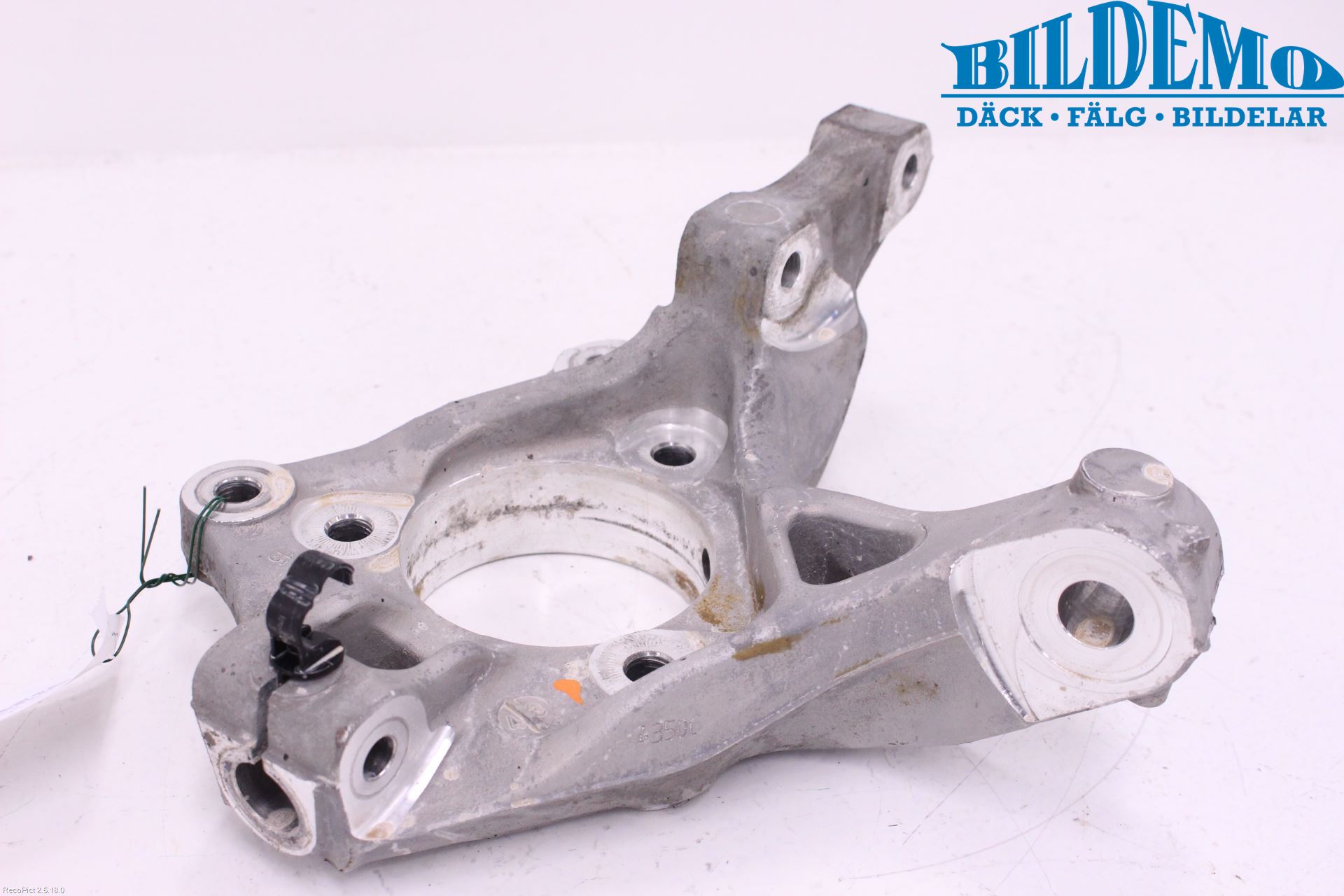 Opel ASTRA J 10-15 Spindel Hf