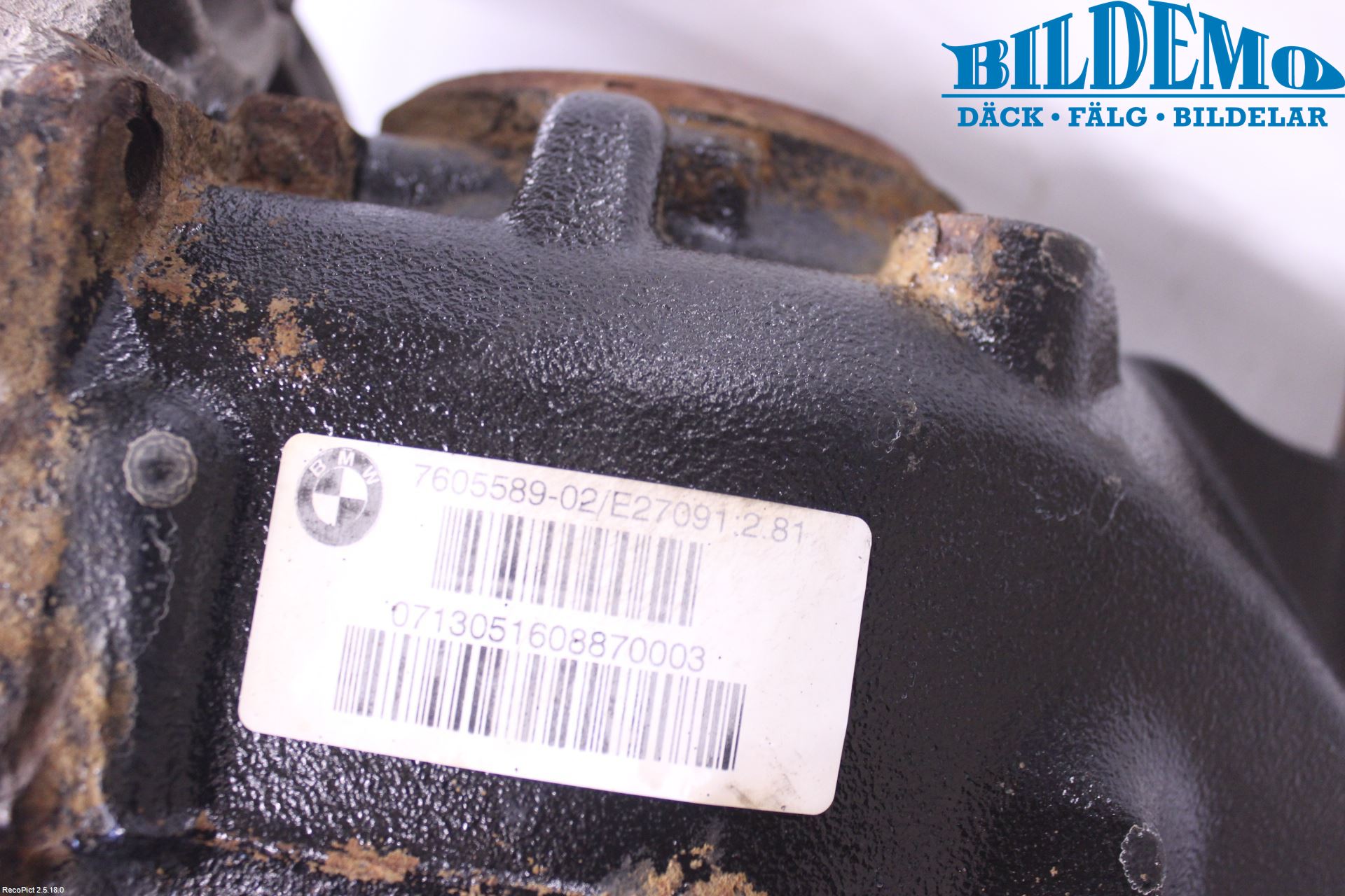 BMW 3 F30/F31/F80 12-19 Bakaksel Kardang Bak -Diff