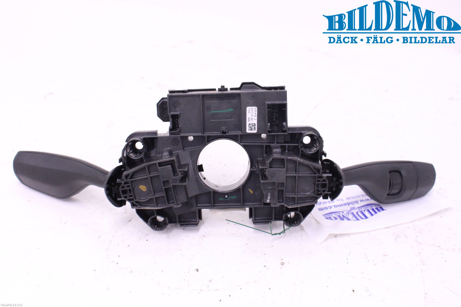 BMW 5 G30/G31/F90 17-23 Bryter Ratt Kombi H Og V