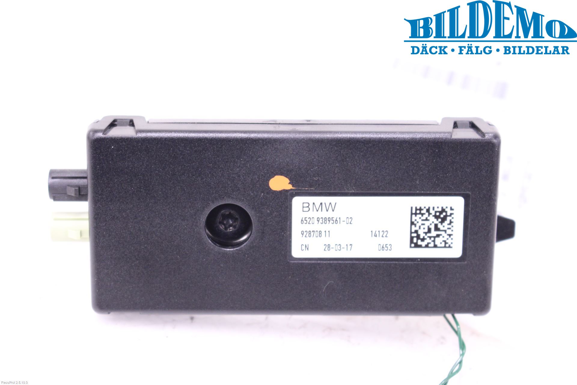 BMW 5 G30/G31/F90 17-23 Stereo Antenneforsterker