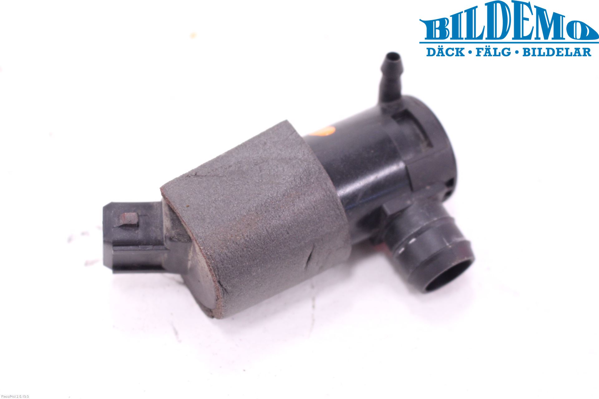 Ford TRANSIT CONNECT 09-13 Spylerpumpe Frontrute