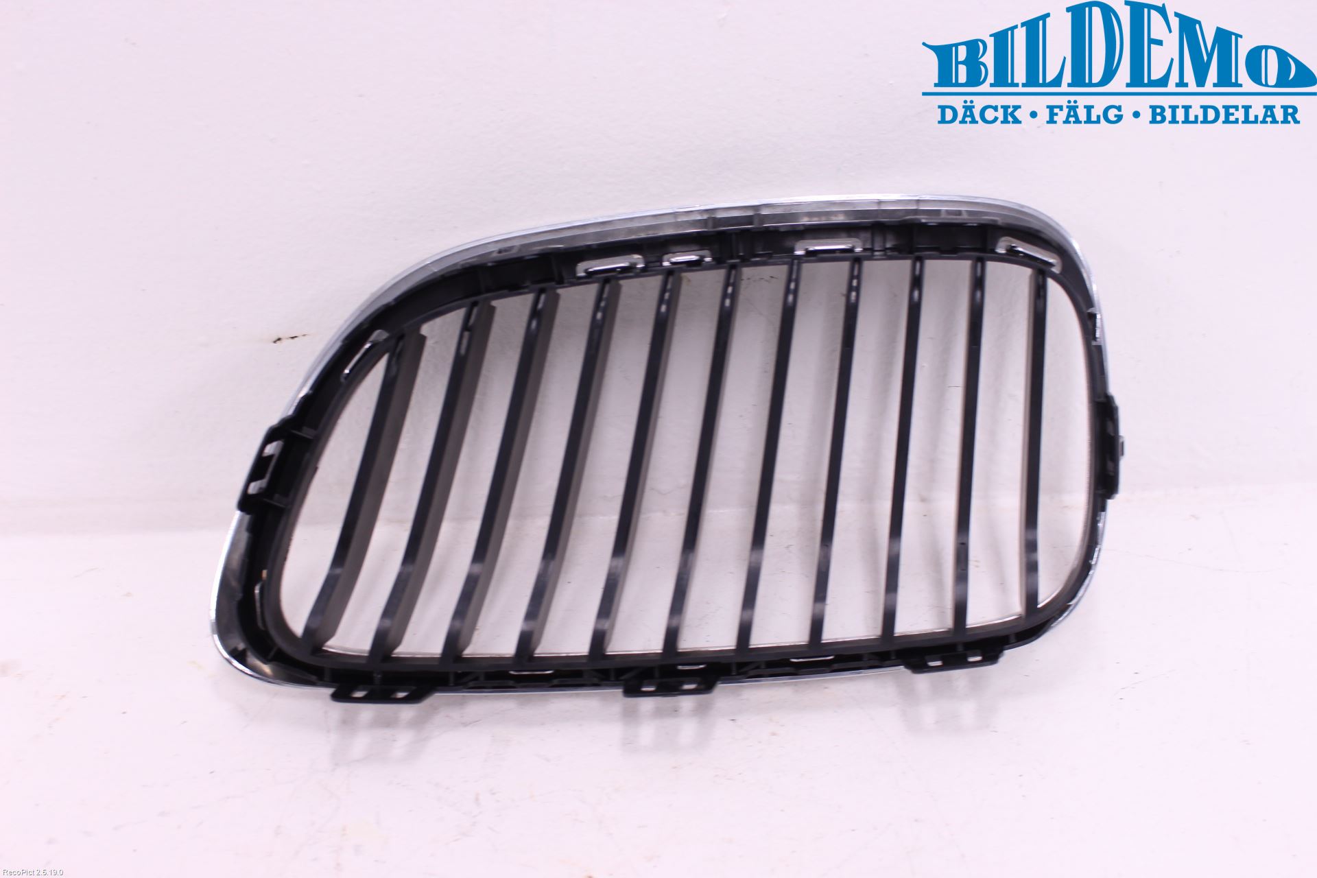 BMW 2 F22/F23/F87 Coupé/Cab 13-21 Grilldel Høyre