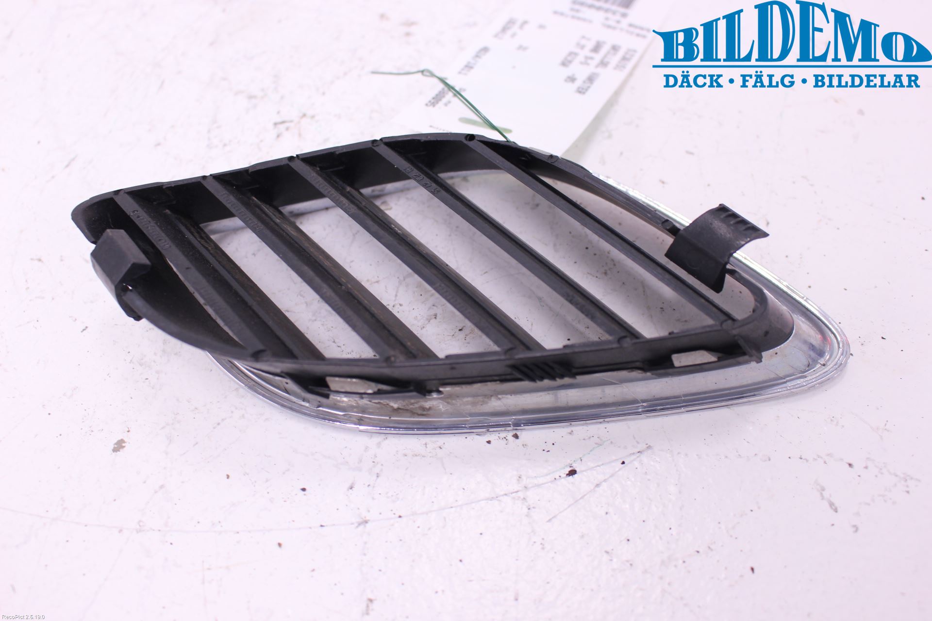 Saab 9-5 -05 Grilldel Venstre