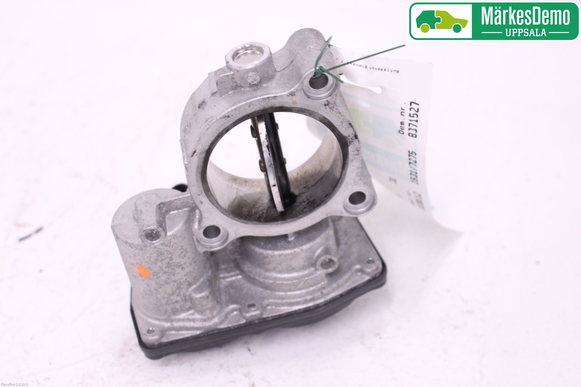 BMW 3 F30/F31/F80 12-19 Inns Spjeldhus