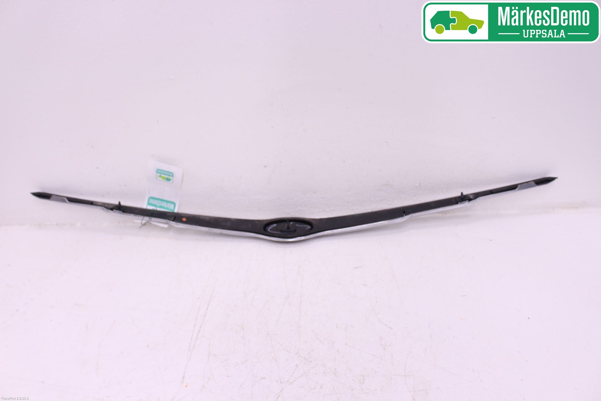 Chevrolet CHR VOYAGER 08-10 Emblem
