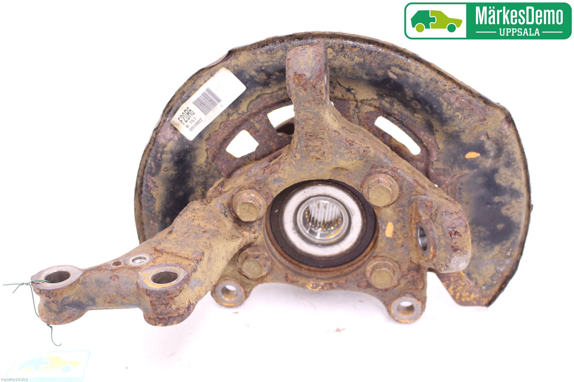 Toyota AVENSIS 09-15 Spindel Hf