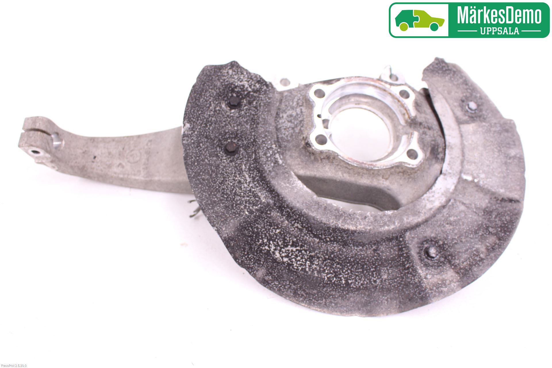 BMW 5 F10/F11/F18 09-17 Spindel Vf