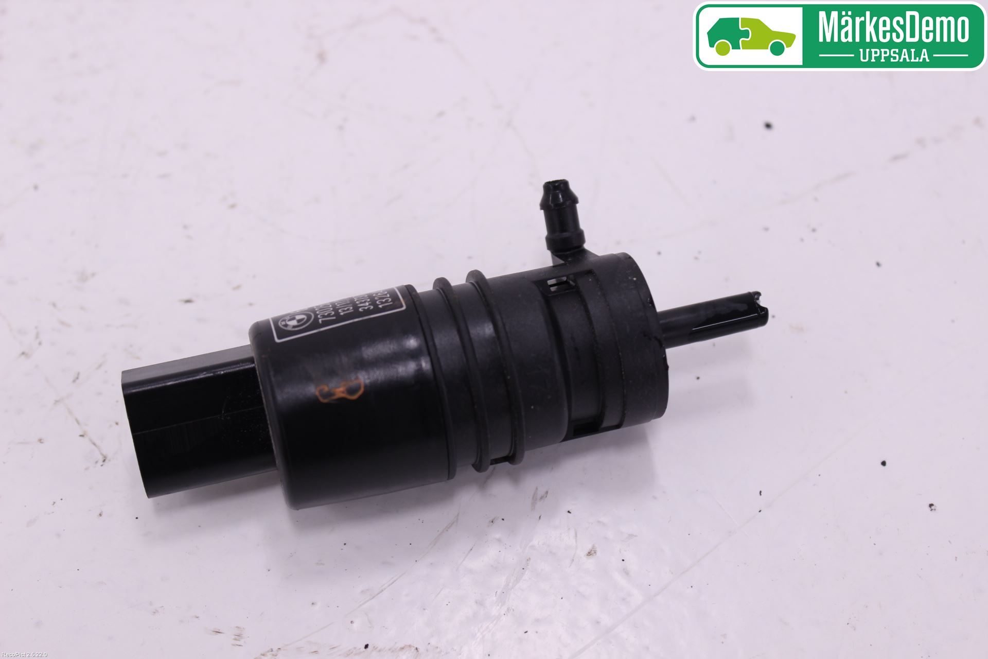 BMW 3 F30/F31/F80 12-19 Spylerpumpe Frontrute