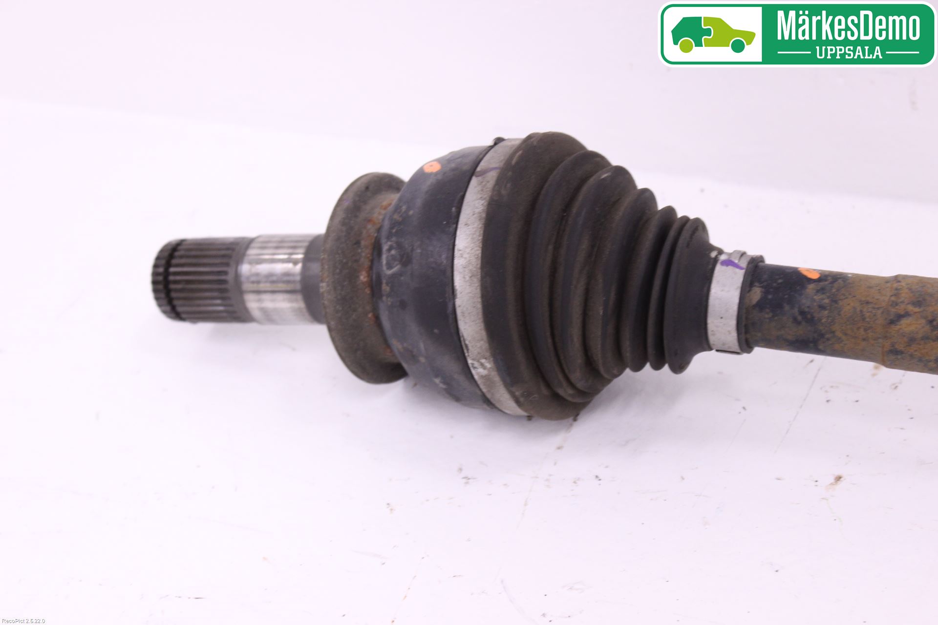 Jaguar XE (X760) 15-24 Drivaksel Bak Kompl Venstre