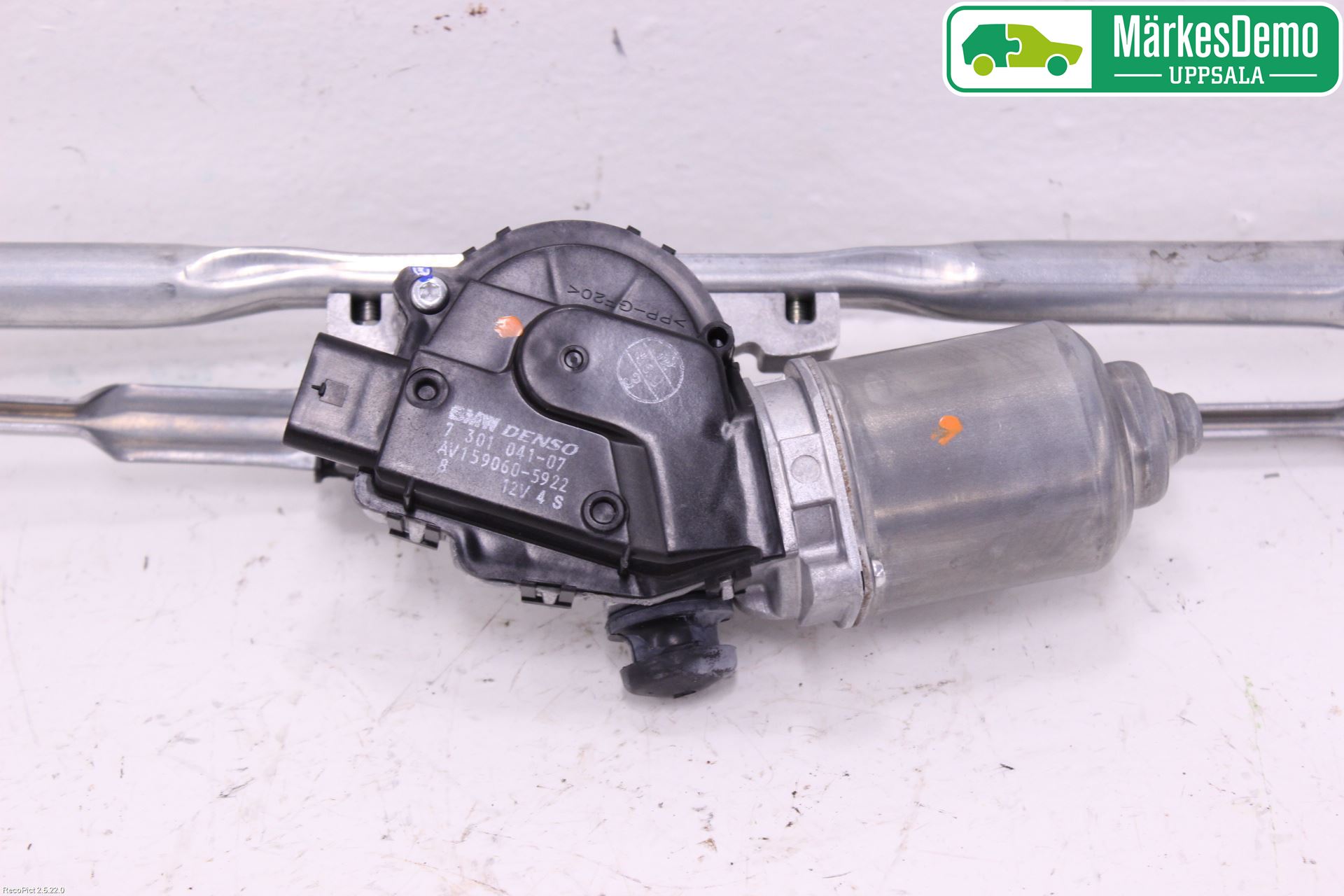 Mini ONE/COOPER 5DR F55 14-24 Viskermotor Frontrute