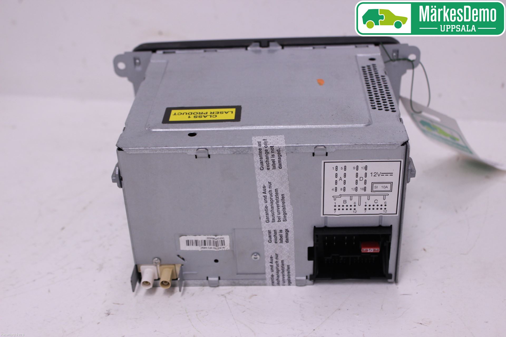 Volkswagen VW GOLF V 04-09 Stereo Radio Med Cd