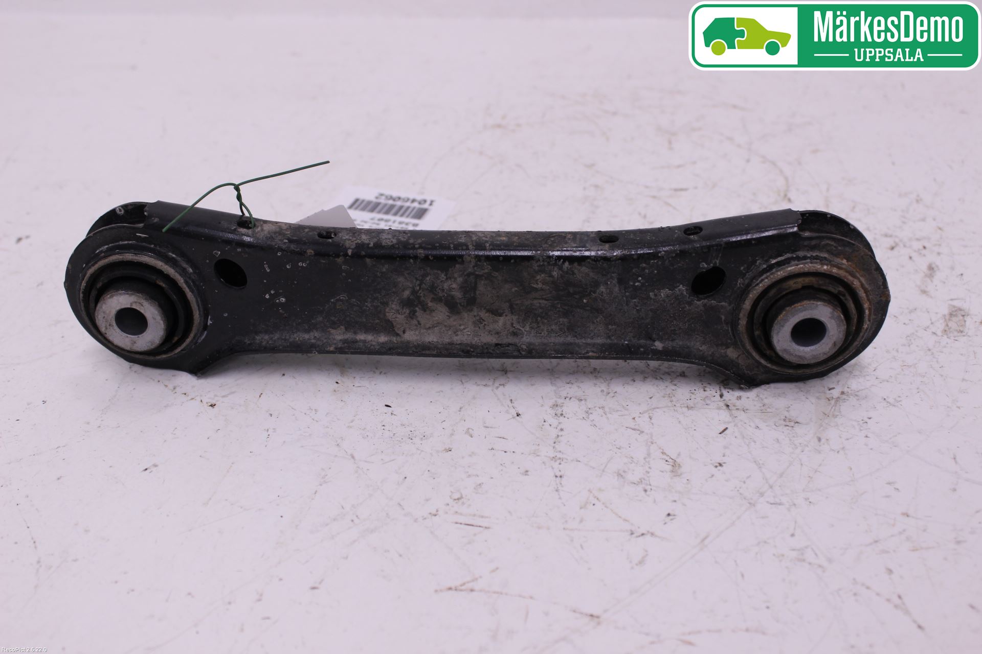 BMW 1 E87/81 5D/3D 03-11 Bærearm Bak Venstre Øvre