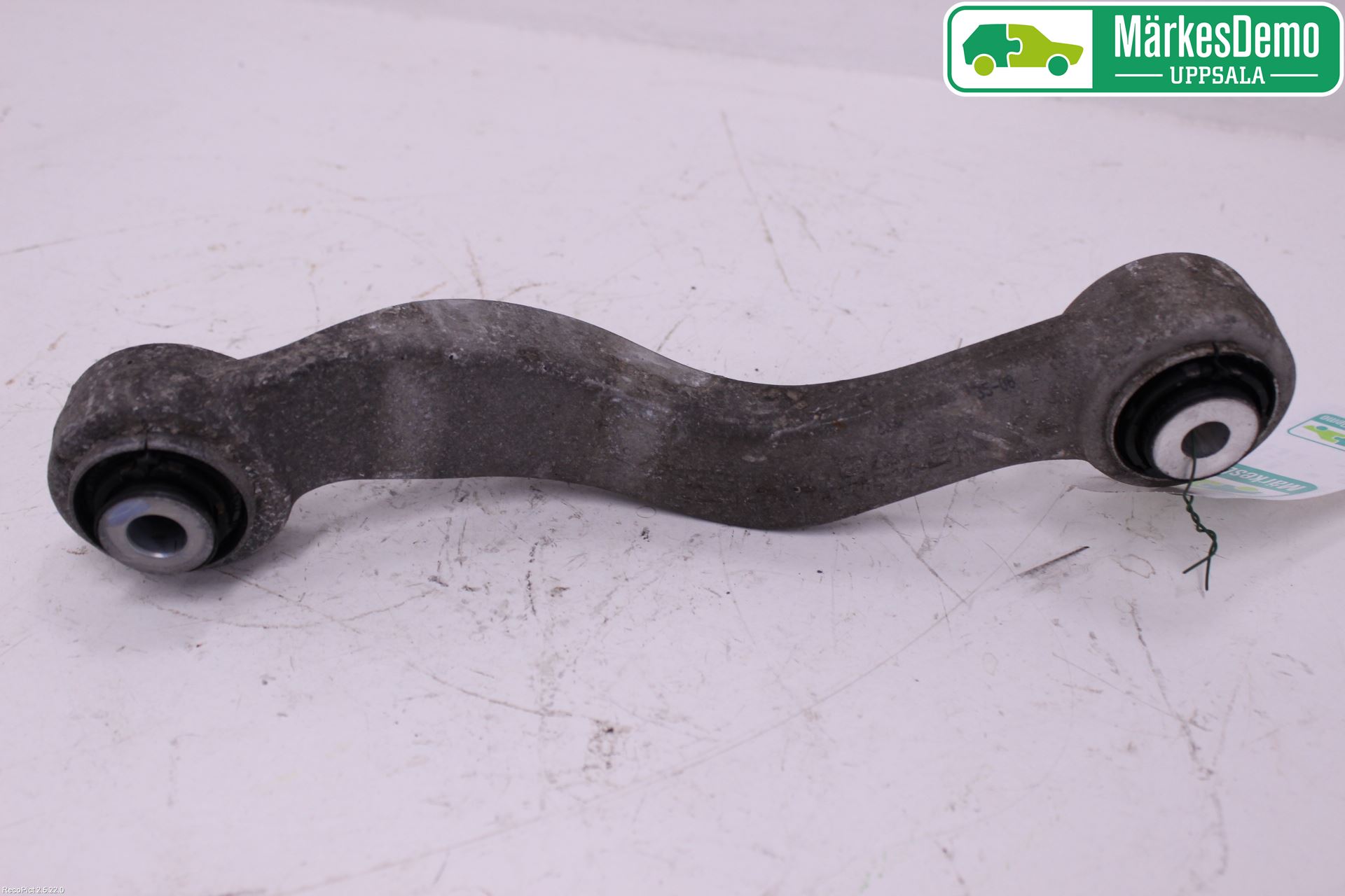 BMW 6 F12/F13 10-18 Bærearm Bak Venstre Øvre