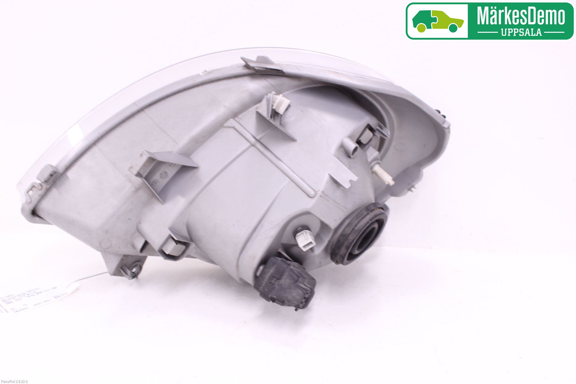Opel VIVARO 01-14 Frontlykt Venstre