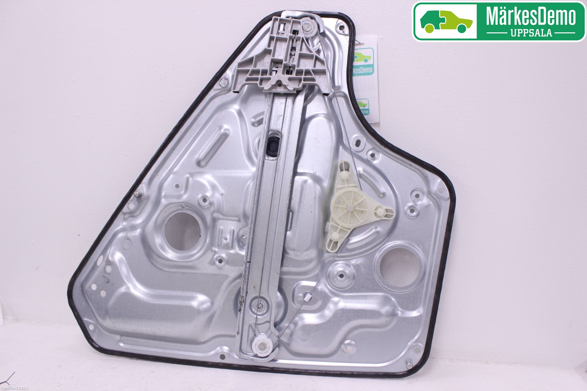 Kia VENGA 10-19 Vindusheis El Komp
