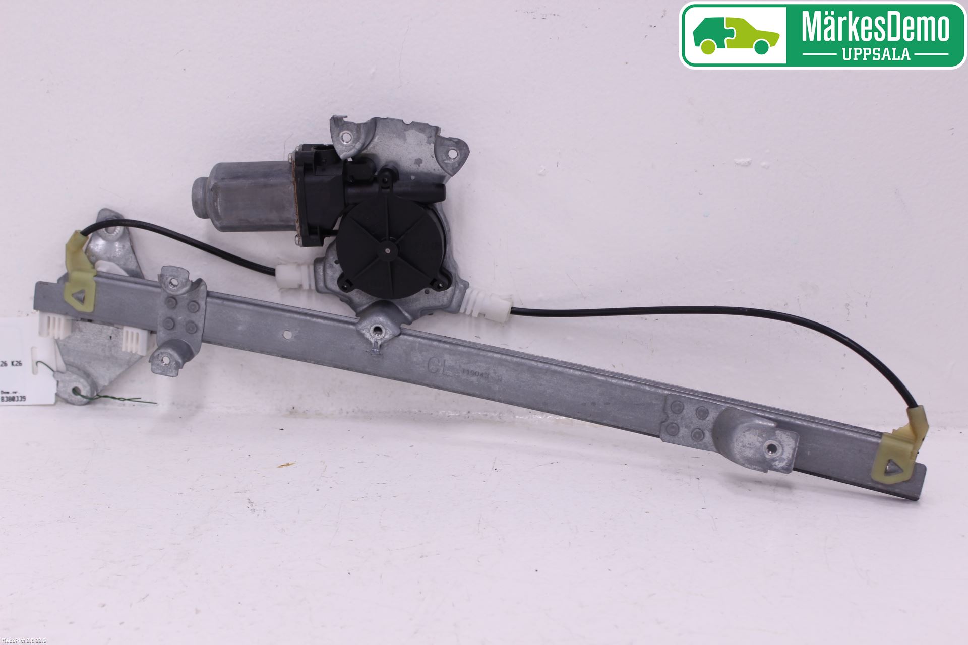 Nissan NAVARA 05-16 Vindusheis El Komp