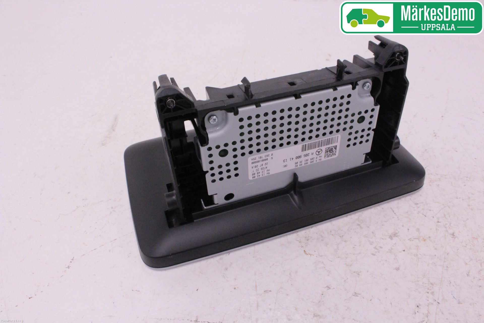 Mercedes-Benz MB C-KLASS (W205) 14-21 Instr Skjerm Dvd-Gps-Ac-Tlf