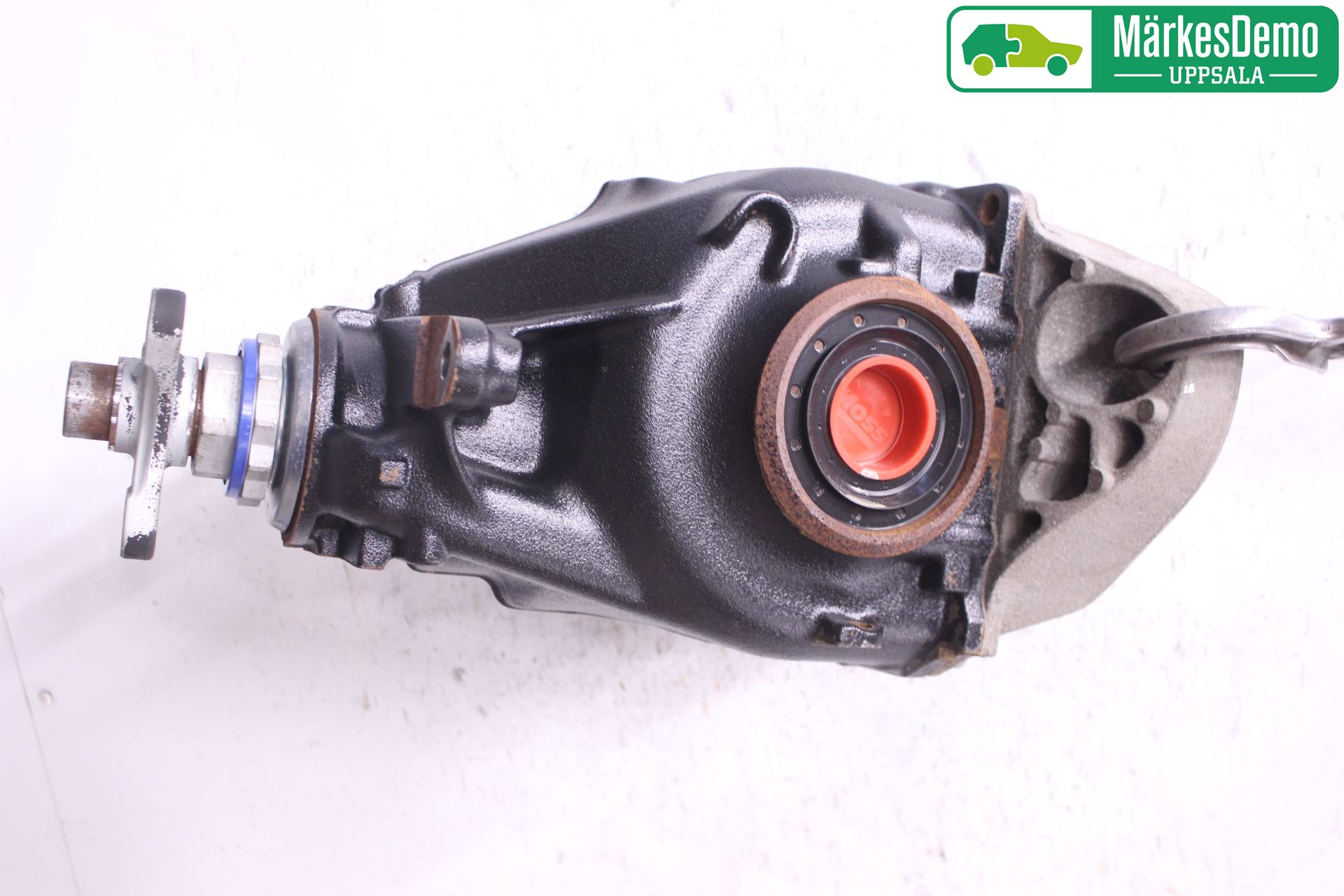 BMW 1 F20/F21 11-19 Bakaksel Kardang Bak -Diff