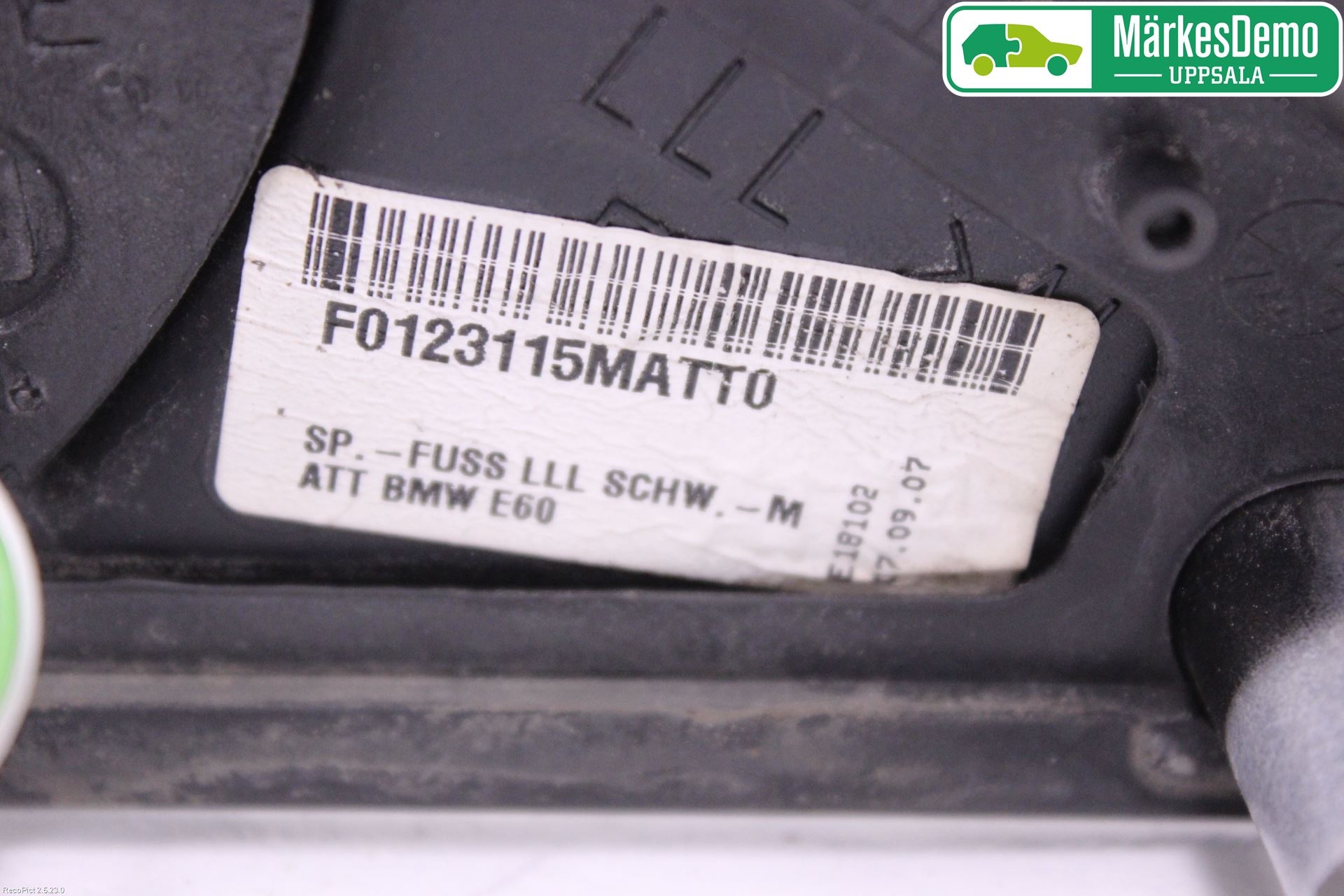 BMW 5 E60/61 Sed/Tou 02-10 Speil V M-El Justering