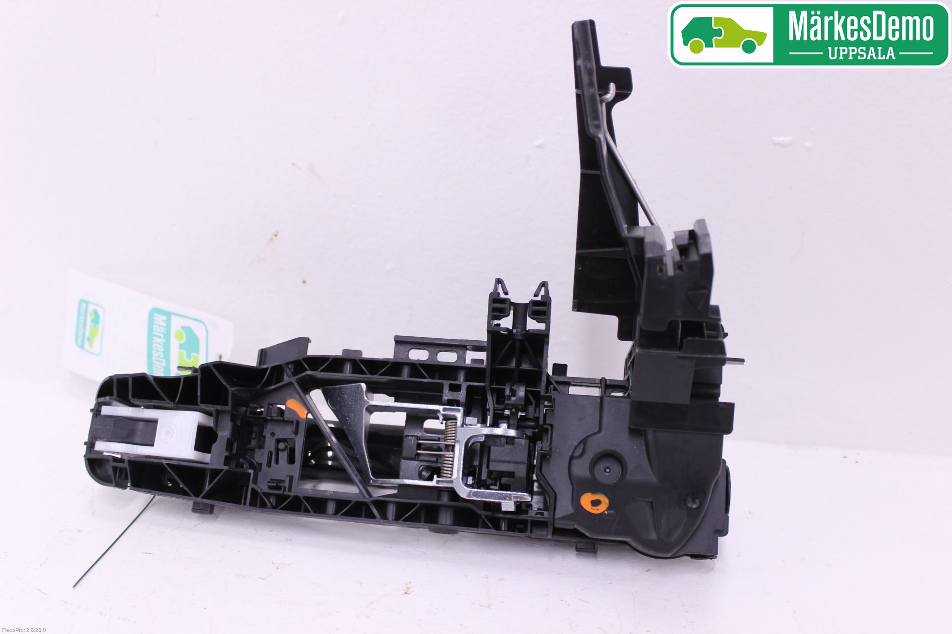 Mercedes-Benz MB GLC-KLASS (X253/C253) 15-22 Dørhandtak Ytre Venstre
