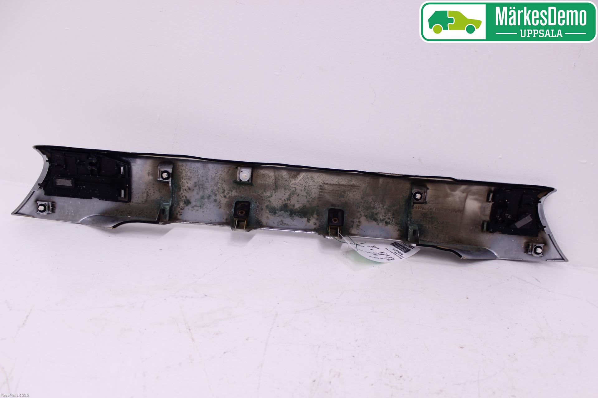 Peugeot 4007 Refleksplate - Skiltplate