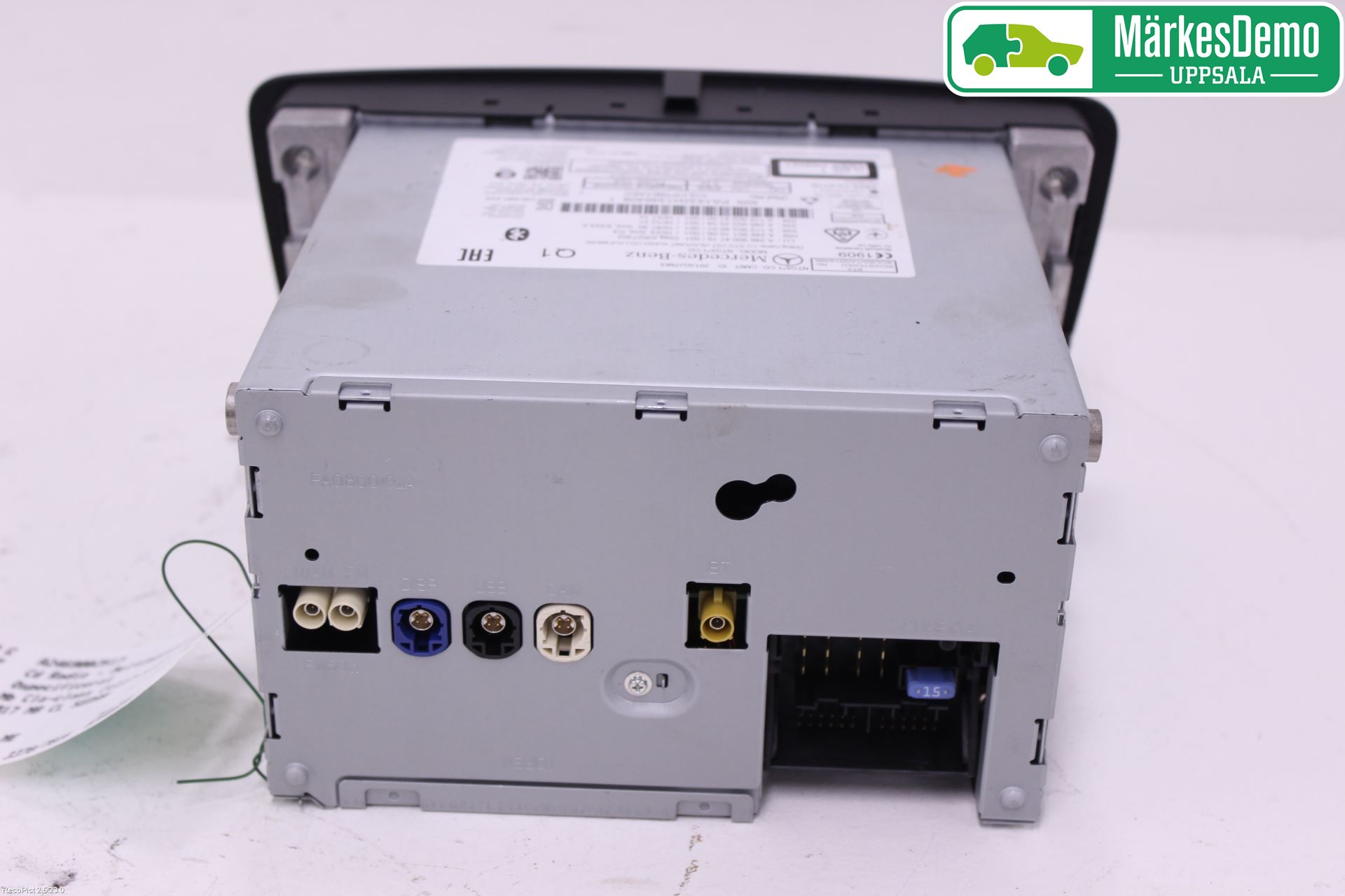 Mercedes-Benz MB CLA-KLASS (C117/X117) 13-19 Stereo Radio Med Cd