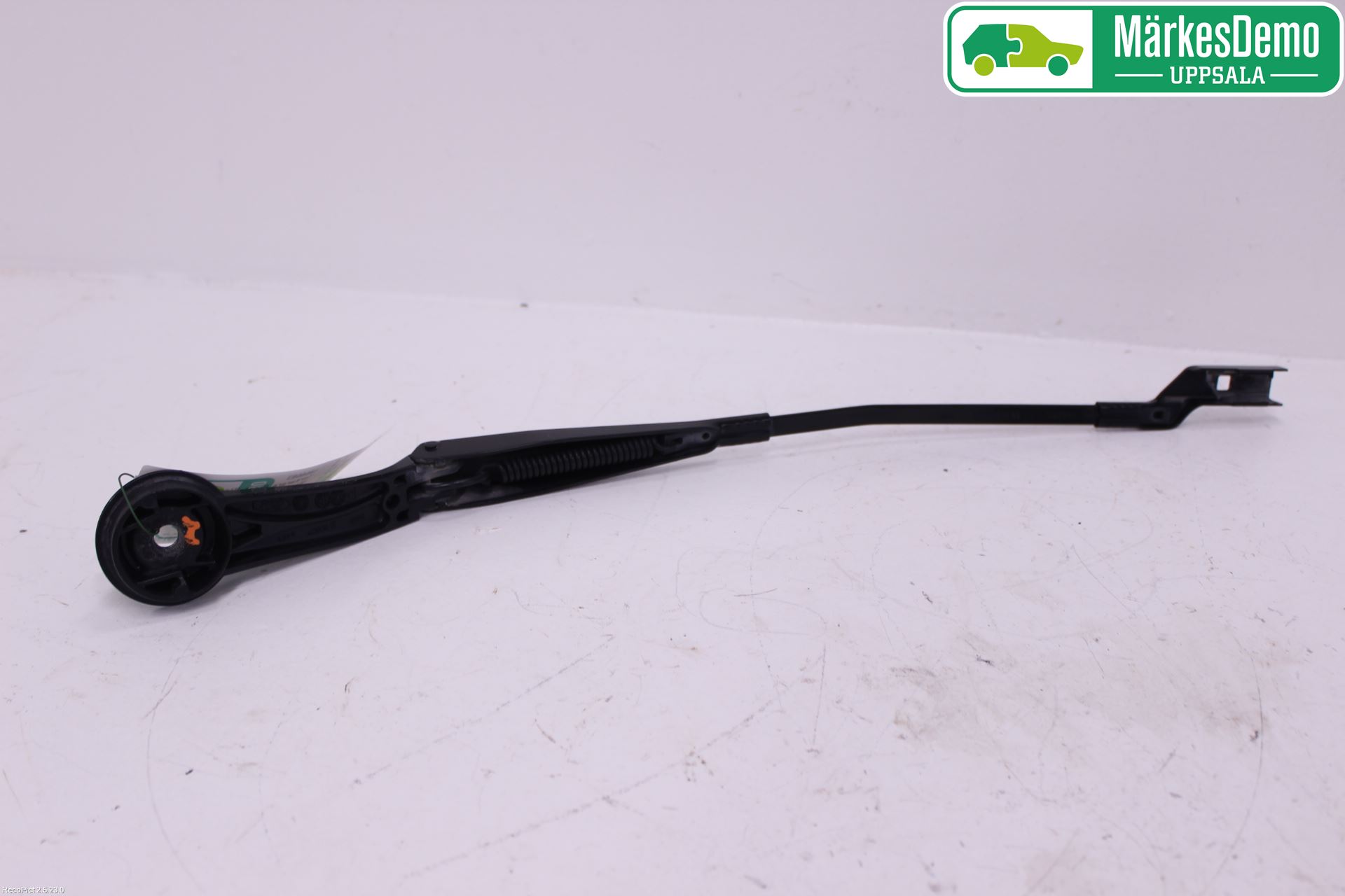 Ford FOCUS 11-14 Viskerarm-Armer Frontrute